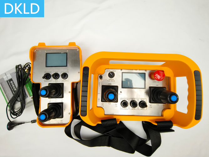 空旷1000米2发1收可同时操作控制工业无线遥控器