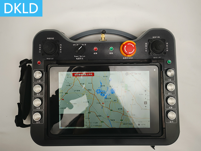 无人机遥控器
